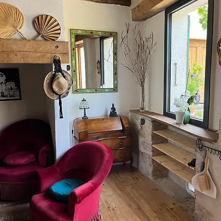 Charmante Maison De Village Senaillac-Lauzes