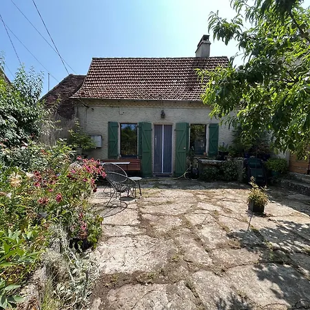 Ferienhaus Charmante Maison De Village Senaillac-Lauzes